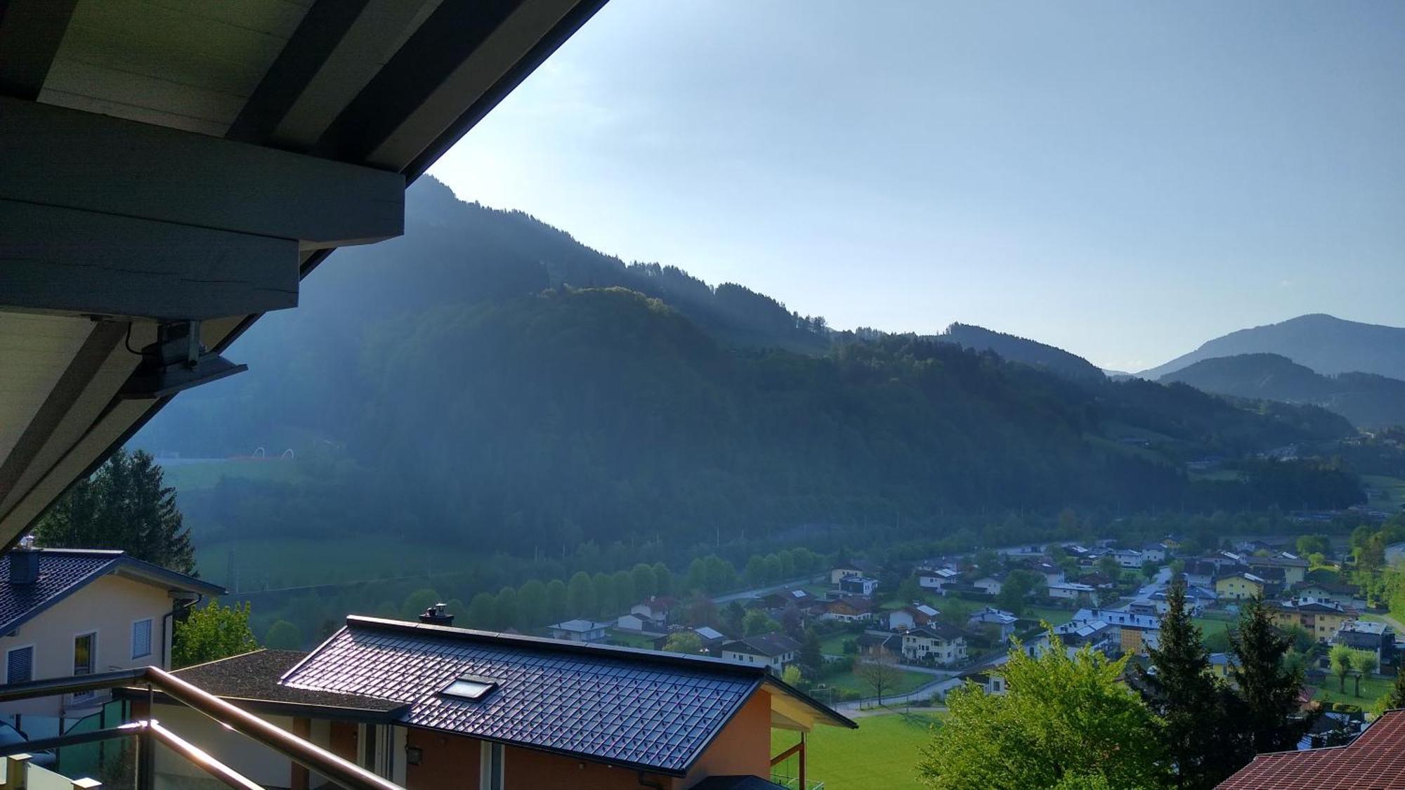 Apartment Hohenwerfen Bagian luar foto