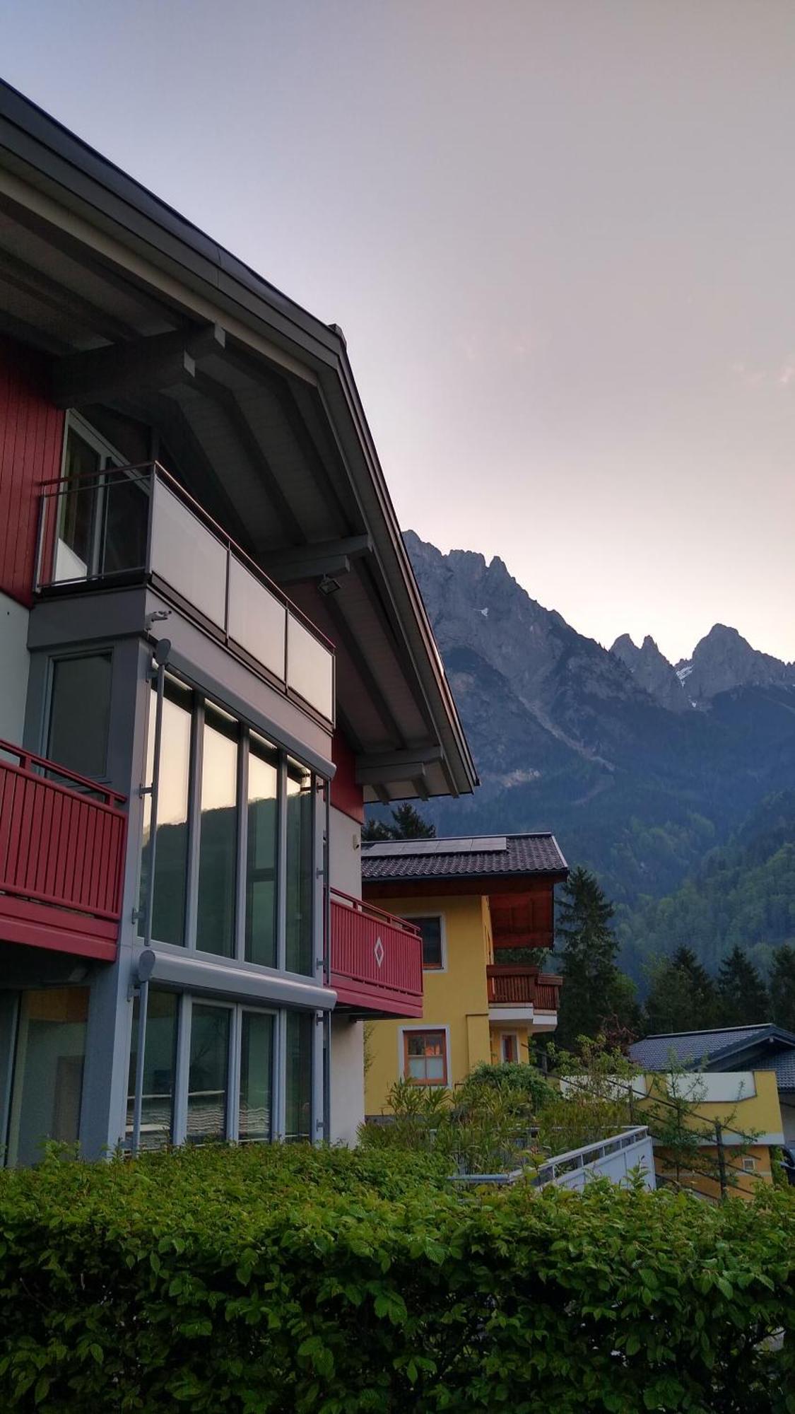 Apartment Hohenwerfen Bagian luar foto