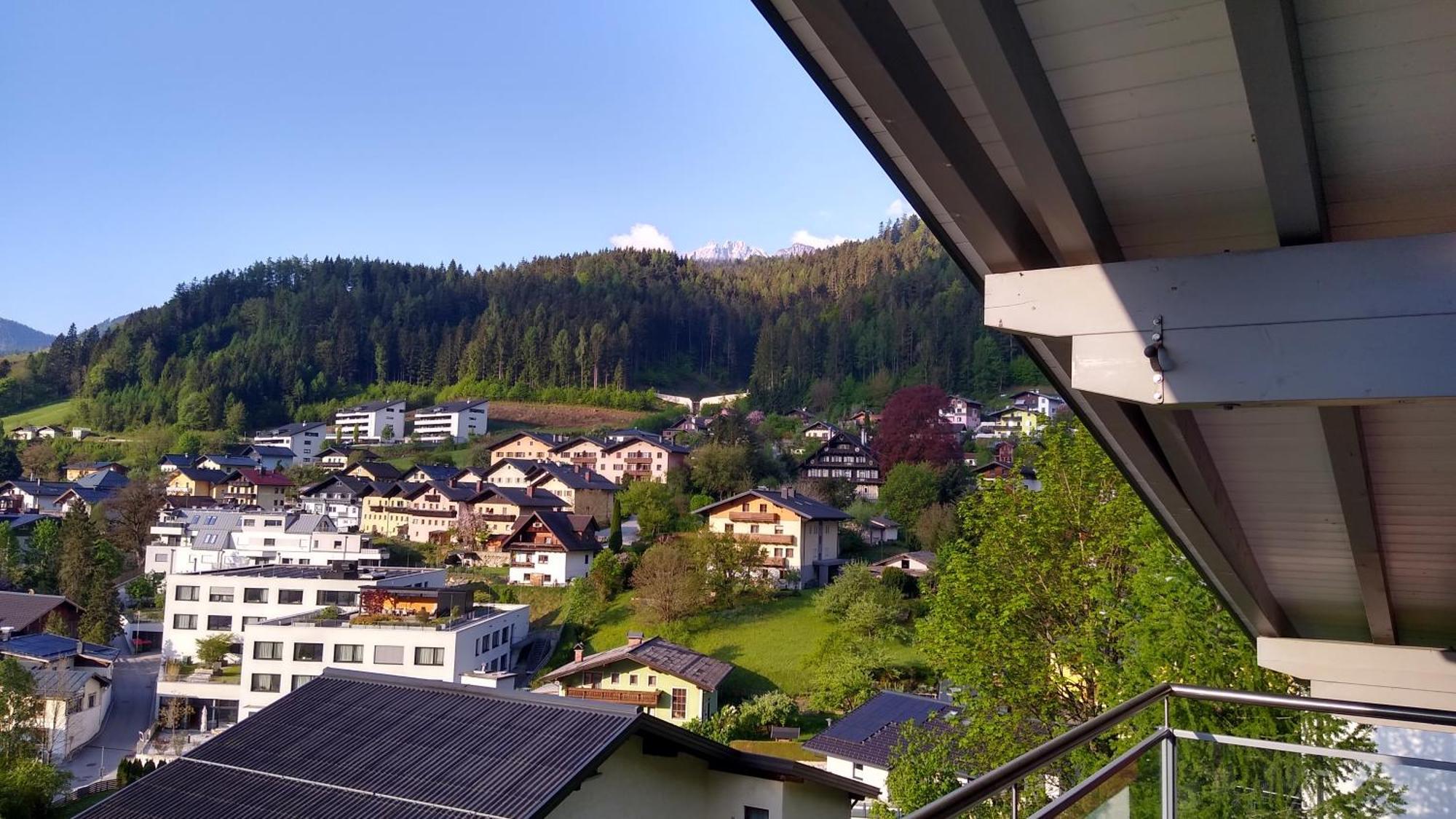 Apartment Hohenwerfen Bagian luar foto